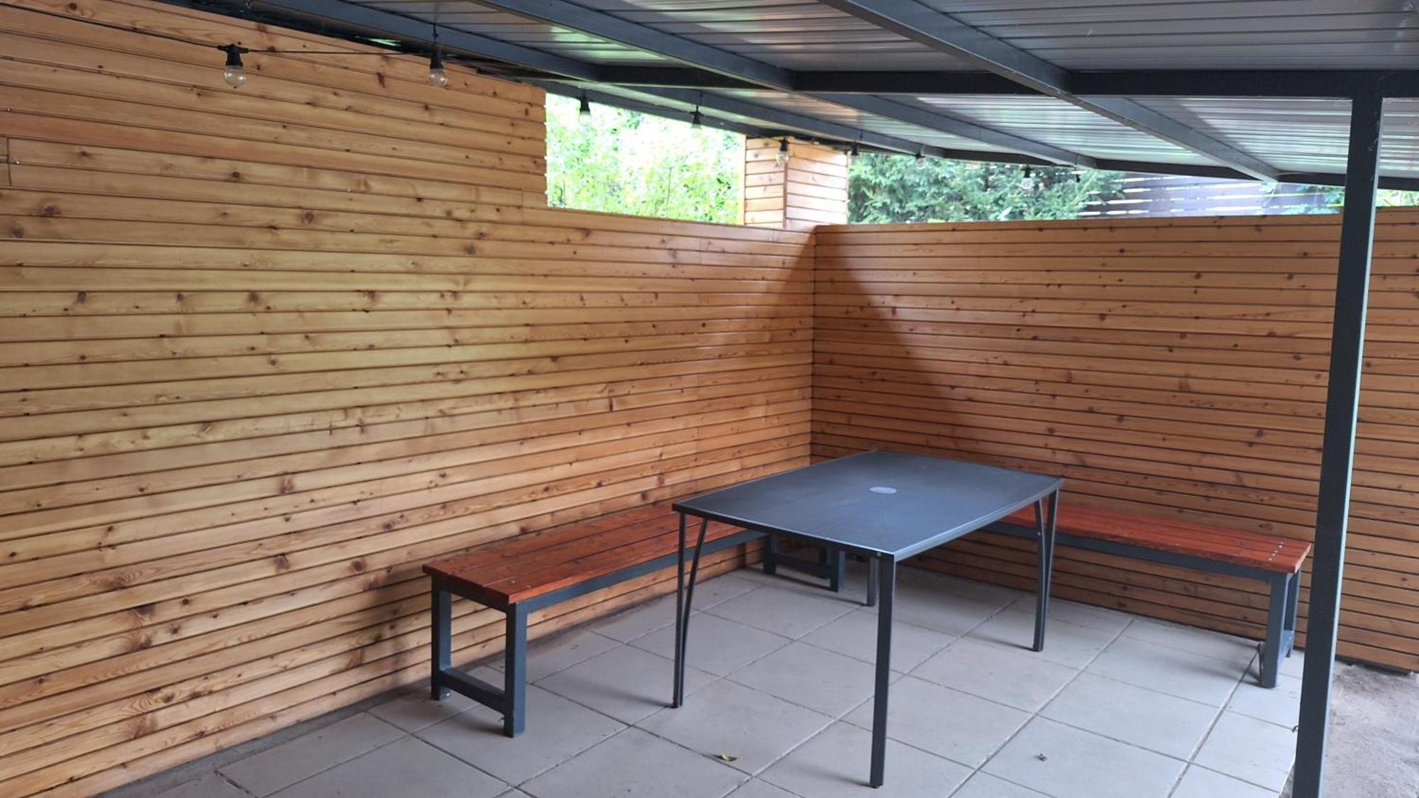 Bungalov Na Brehu Labe S Vlastnim Molem Pardubice Bagian luar foto